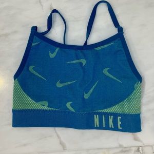 Girls Nike Sports Bra